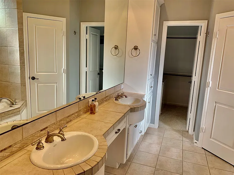 542 Bomar St — Photo 16