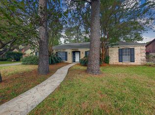 510 Magic Oaks Dr, Spring, TX 77388