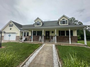 6 County Road 70 E, Linton, IN 47424