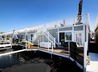 10 Lighthouse Point, New Buffalo, MI 49117