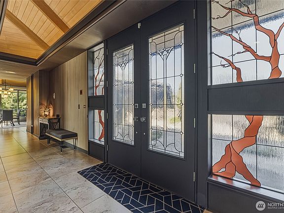 3rd image of 218 Sunnyslope Heights Road