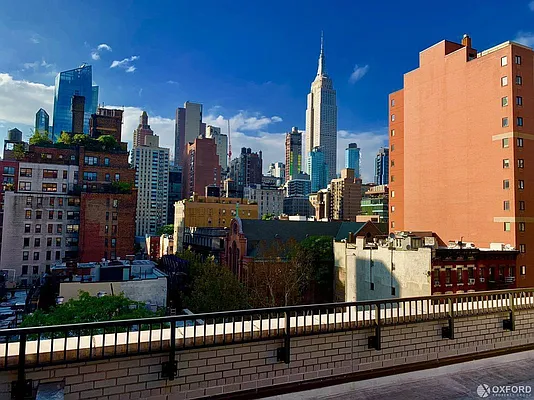 Rented by Oxford Property Group | media 17