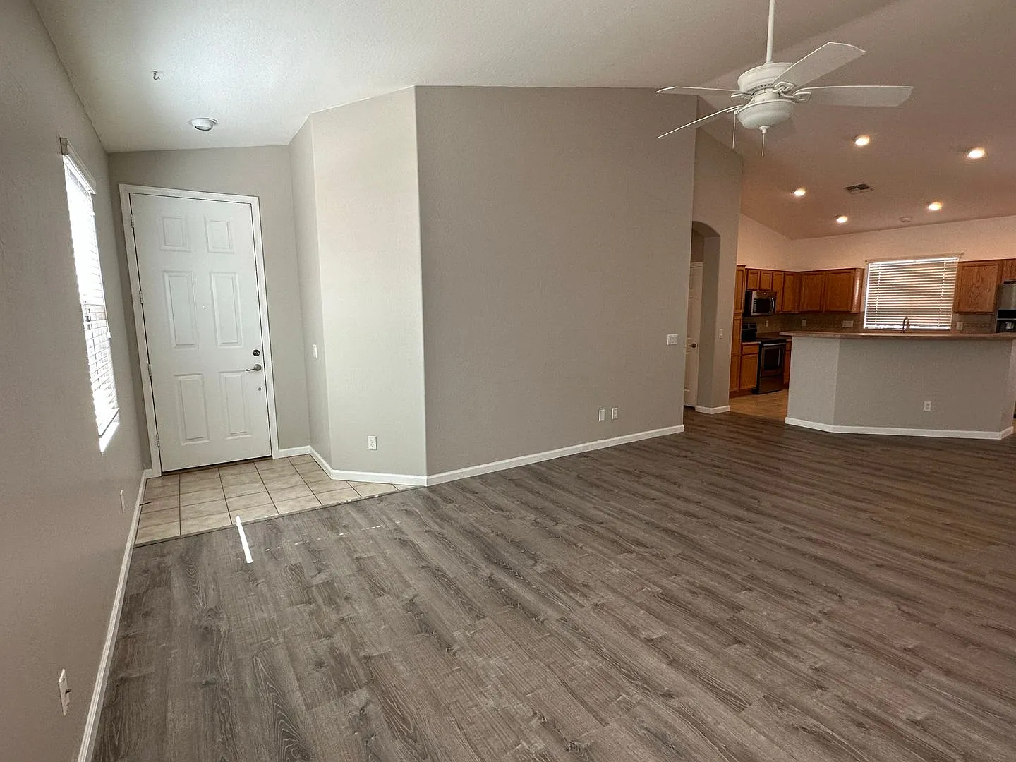 Wonderful split floor plan 4 bedroom 2 bath home in a highly sought after community Power Ranch — Photo 4