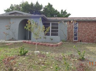 9841 Gray Fox Ln, Port Richey, FL 34668