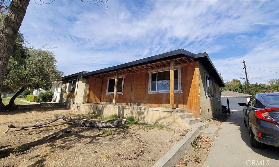1st image of 2922 Hillburn Rd