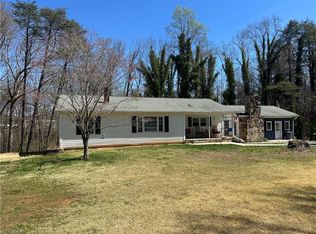 2047 Sizemore Rd, Germanton, NC 27019