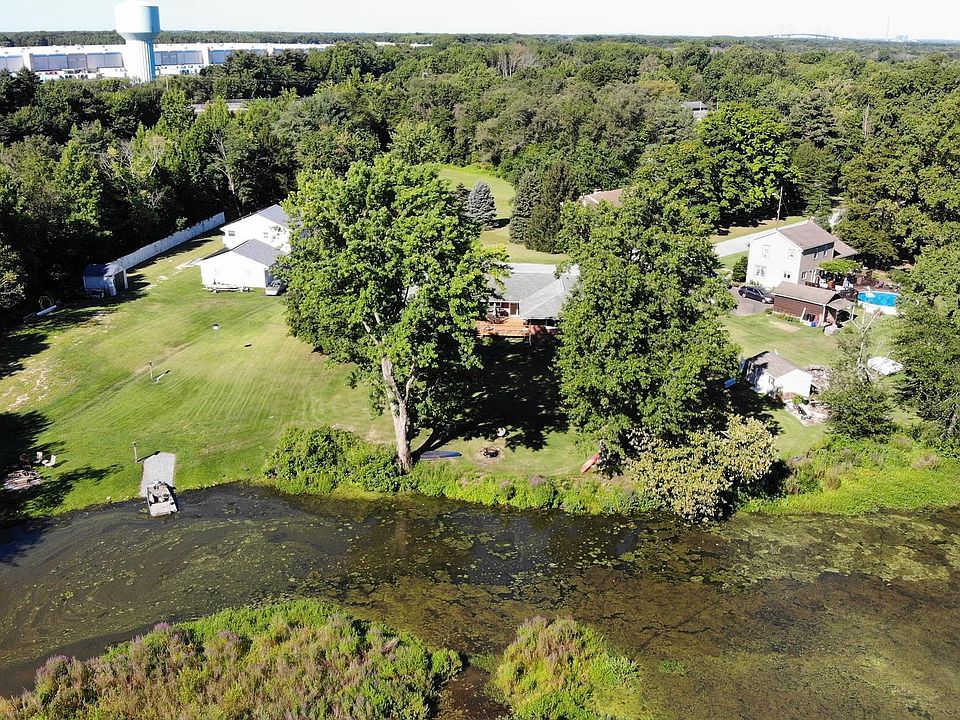 32 Laytons Lake Dr, Carneys Pt, NJ 08069 Zillow