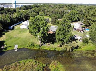 32 Laytons Lake Dr, Carneys Pt, NJ 08069