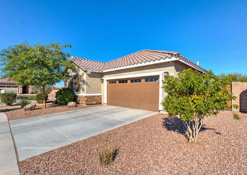 1st image of 21252 E Calle Luna