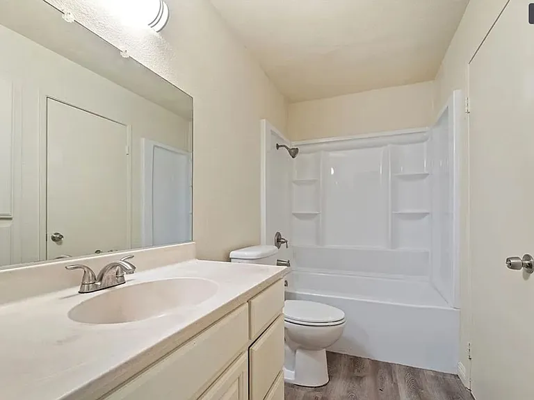 1071 May Ln — Photo 10