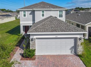 1653 Swan Swim Dr, Davenport, FL 33837