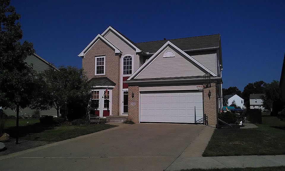 1st image of 27342 Wheaton Pl
