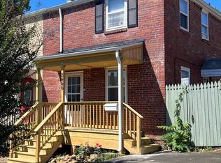 2446 S Nelson St, Arlington, VA 22206