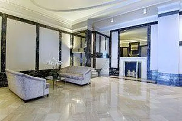 Sold by Douglas Elliman | media 21