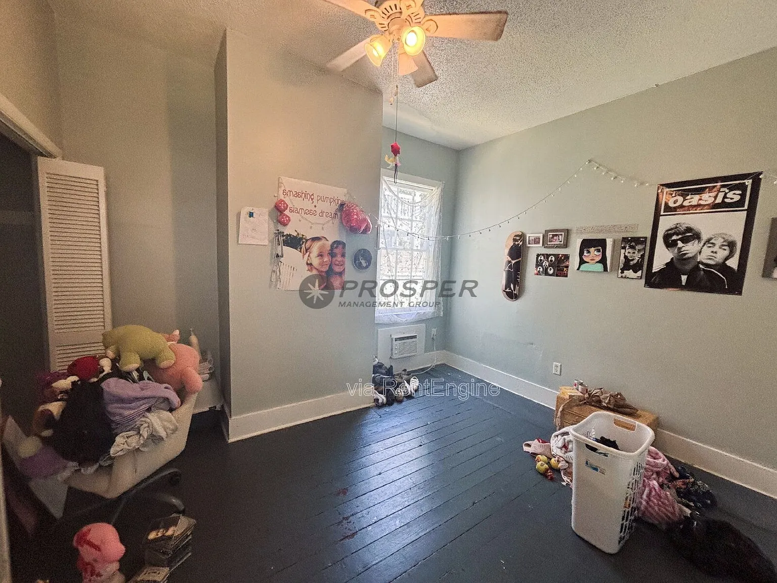3 bed, 1.0 bath, 1200 sqft, $2,450 — Photo 4
