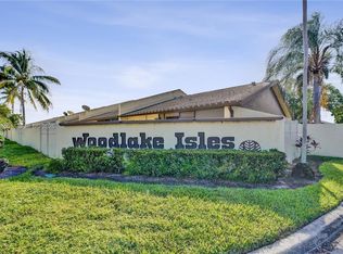 707 Banks Rd, Margate, FL 33063