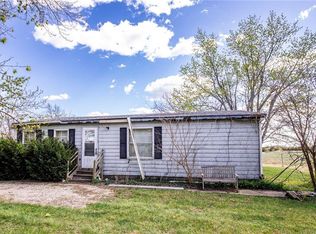26045 W 343rd St, Paola, KS 66071