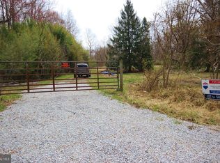 7815 Wolf Run Shoals Rd, Fairfax Station, VA 22039