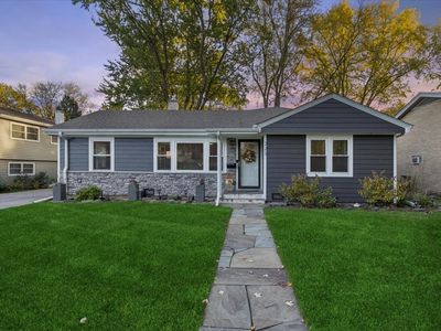 223 W Glade Rd, Palatine, IL, 60067