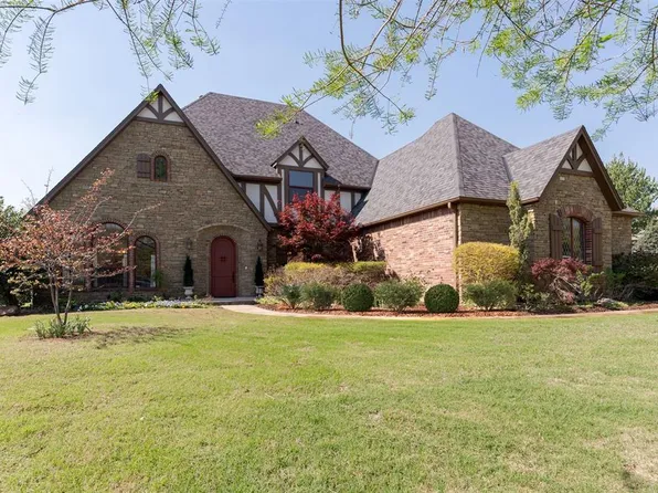 2688 La Belle Rue, Edmond, OK 73034