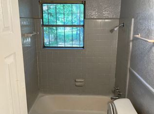 749 Navaho Trl, Shreveport, LA 71107