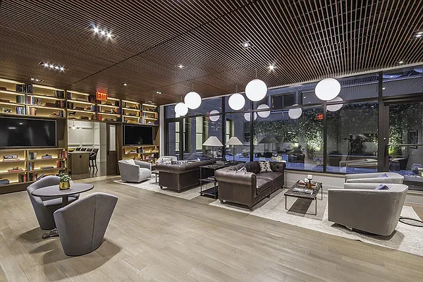 Rented by Triumph Property Group | media 5