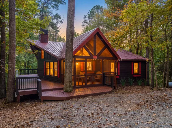 95 Miramar Dr, Ellijay, GA 30540