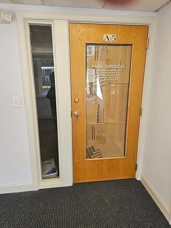 Studio, 2646 sqft, $4,275 — Photo 2