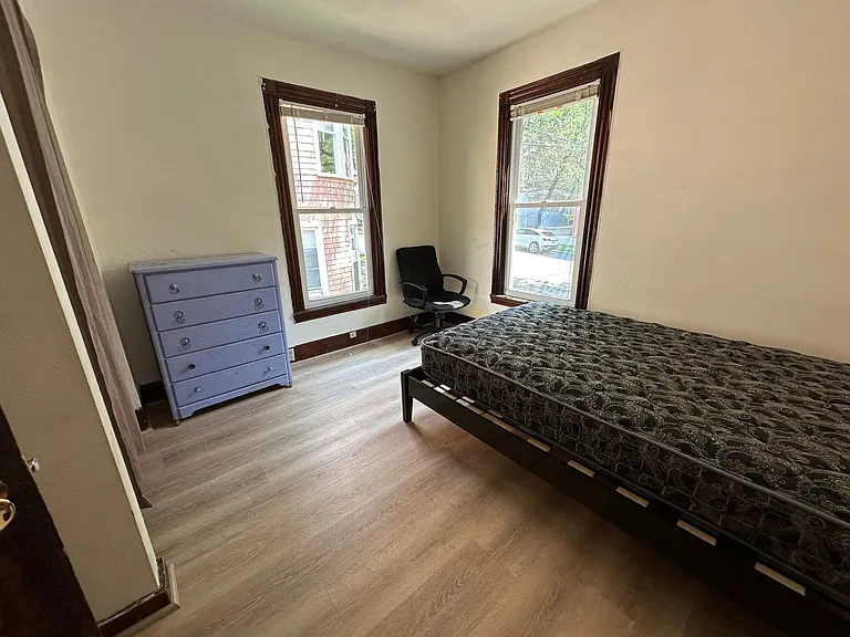 306 Eddy St — Photo 11