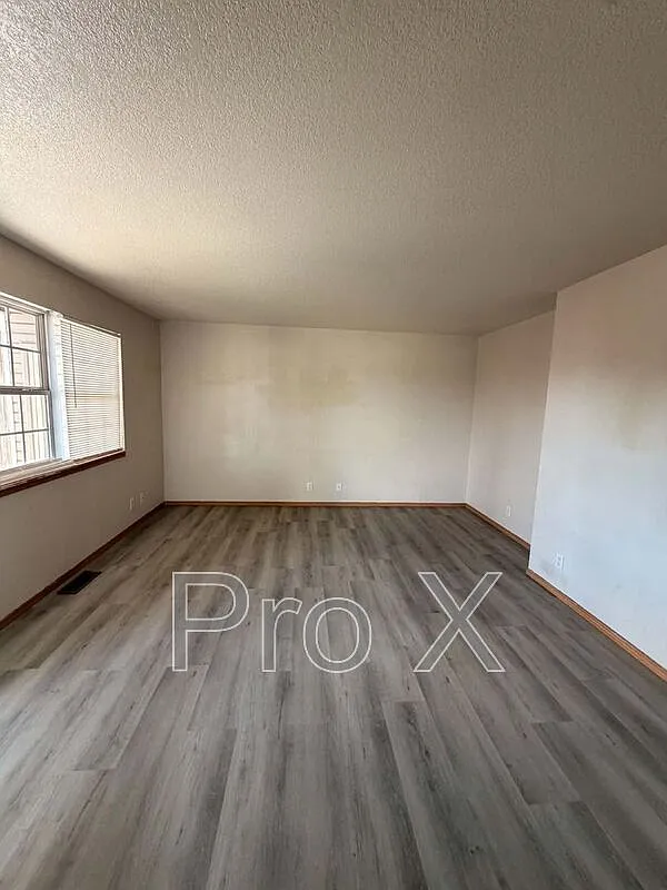 2 bed, 2.0 bath, $825 — Photo 3