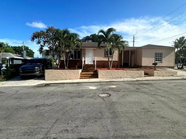 846 McIntosh St #B, West Palm Beach, FL 33405