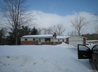 1666 Kile Rd, Metamora, MI 48455