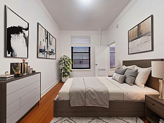 4th image of 956 Madison Ave APT 3R