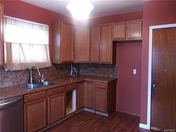 5th image of 1044 92nd St