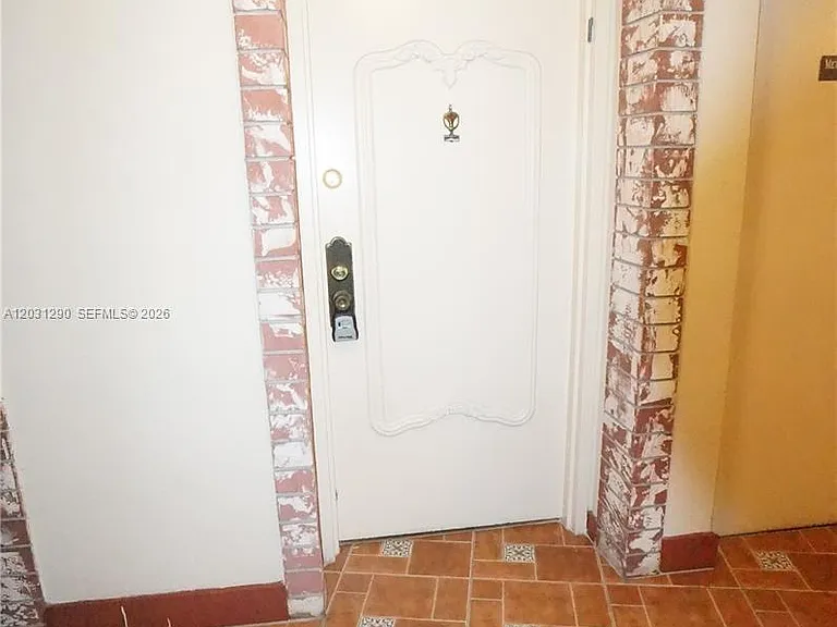 3650 Inverrary Dr #1M — Photo 5