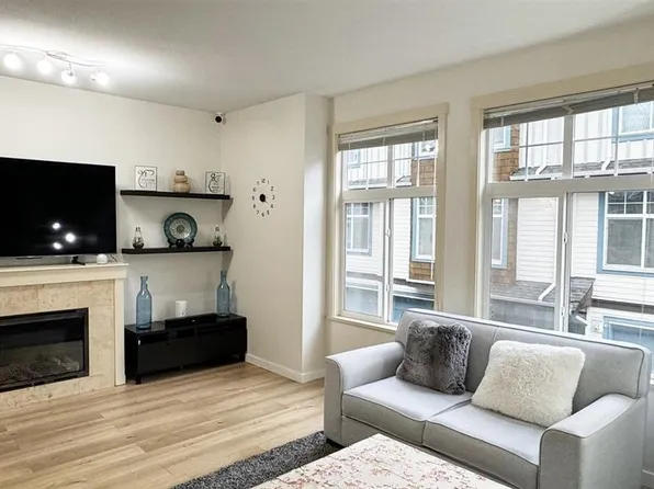16588 Fraser Hwy #15, Surrey, BC V4N 0G5