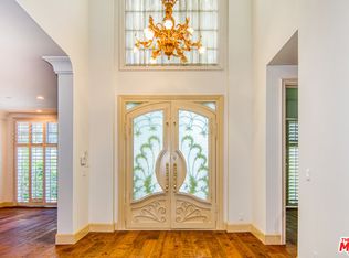 321 S Palm Dr, Beverly Hills, CA 90212