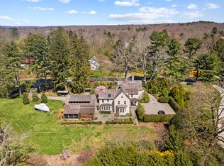 5 McCurdy Rd, Old Lyme, CT 06371