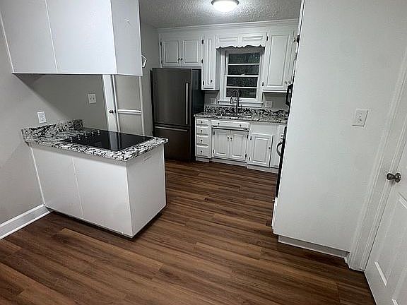 5th image of 1022 N Dawson St