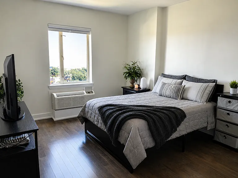 3312 Hudson Ave #11E — Photo 6