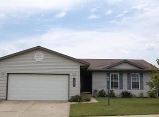 1905 Silver Hill Dr, Urbana, IL 61802