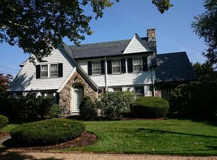 107 Alberta Rd, Brookline, MA 02467