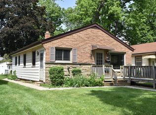 4563 N 69th St, Milwaukee, WI 53218