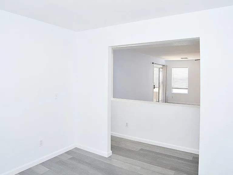 7740 W Oak Stream Rd — Photo 2