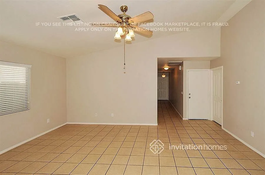 17838 W Ventura St Surprise, AZ 85388 — Photo 2