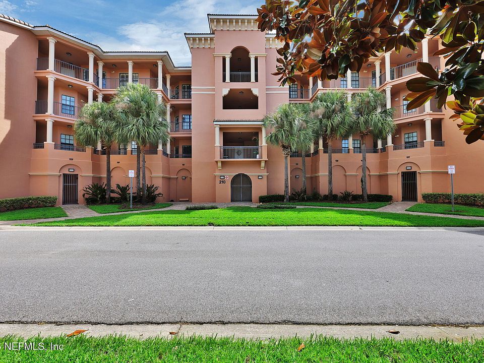 1st image of 210 PASEO TERRAZA #402