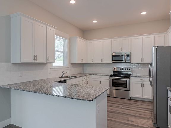 5th image of 1555 S Val Vista Dr Unit 135
