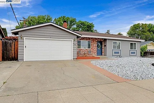 7549 Ashford Way Photo 1