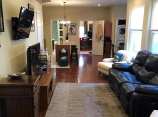 723 Sansom St #3F, Philadelphia, PA 19106