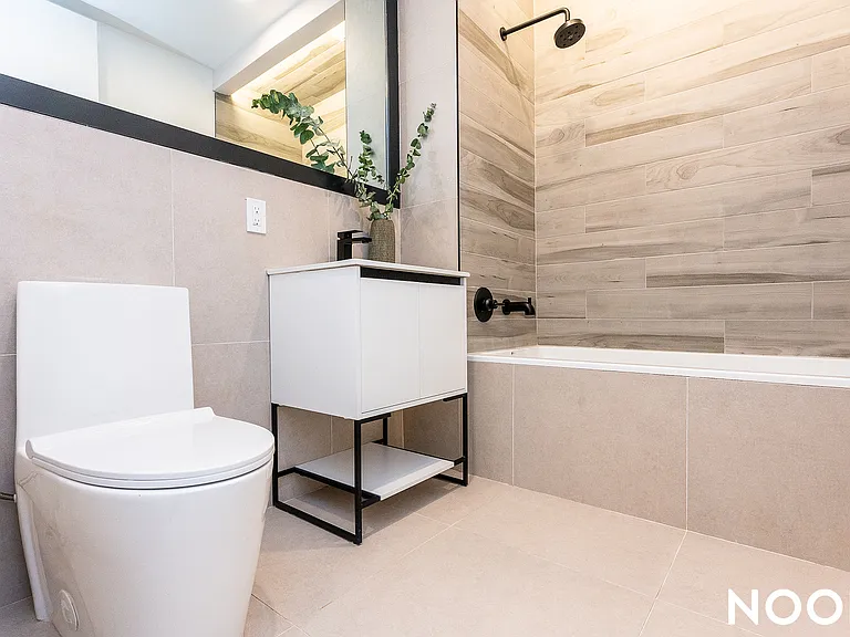 2484 Bedford Ave #2D — Photo 22